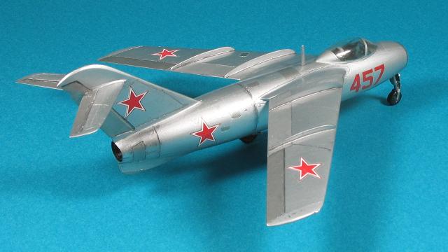 La-15 Photo 1