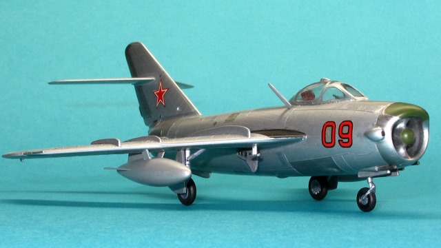 fw_mig17pf_kp72_1