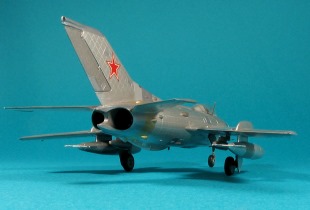 fw_mig19s_kp72_2s