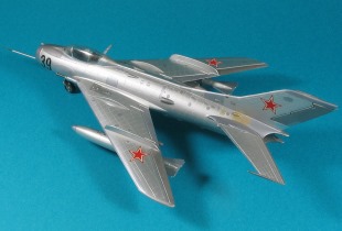 fw_mig19s_kp72_3s