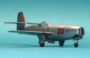 fw_yak23_kp72_02s