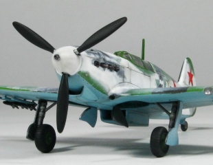 Yak7B_vl72_photo_3