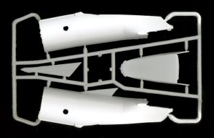 an26e_am72_02