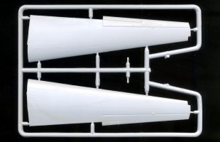 an26e_am72_03